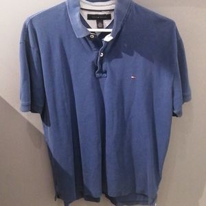 4/$35-Tommy Hilfiger Men's L Golf shirt